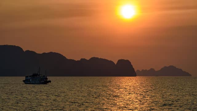 Ha Long New Year Countdown 2027
