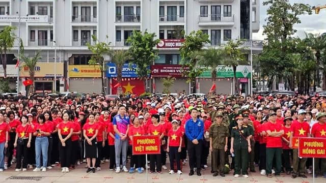 Mass walk «Cùng Việt Nam tiến bước 2026» (Forward with Vietnam)