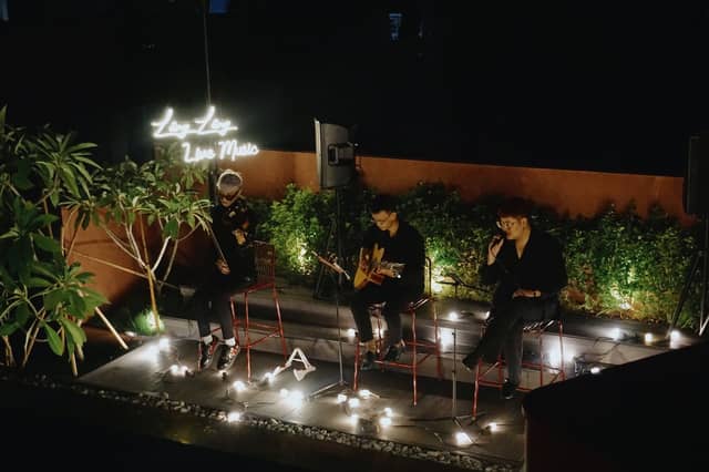 Đêm acoustic «Fall in Fall» trên tầng thượng Lâng Lâng