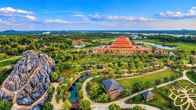 Программа «Cội nguồn di sản giữa lòng Thủ đô» (Истоки наследия в сердце столицы)