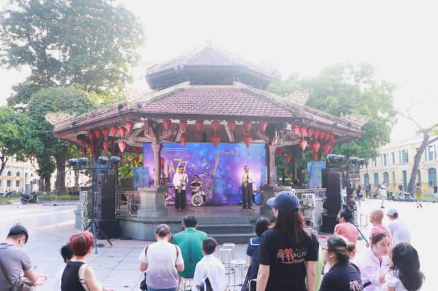 Hòa nhạc jazz «Âm nhạc cuối tuần»