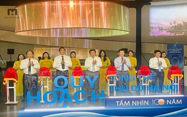 Выставка «Quy hoạch tổng thể Thủ đô Hà Nội – Tầm nhìn 100 năm» («Генплан Ханоя: взгляд на сто лет»)