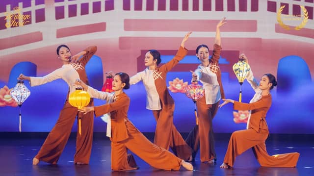 Show diễn «The Heritage Show»