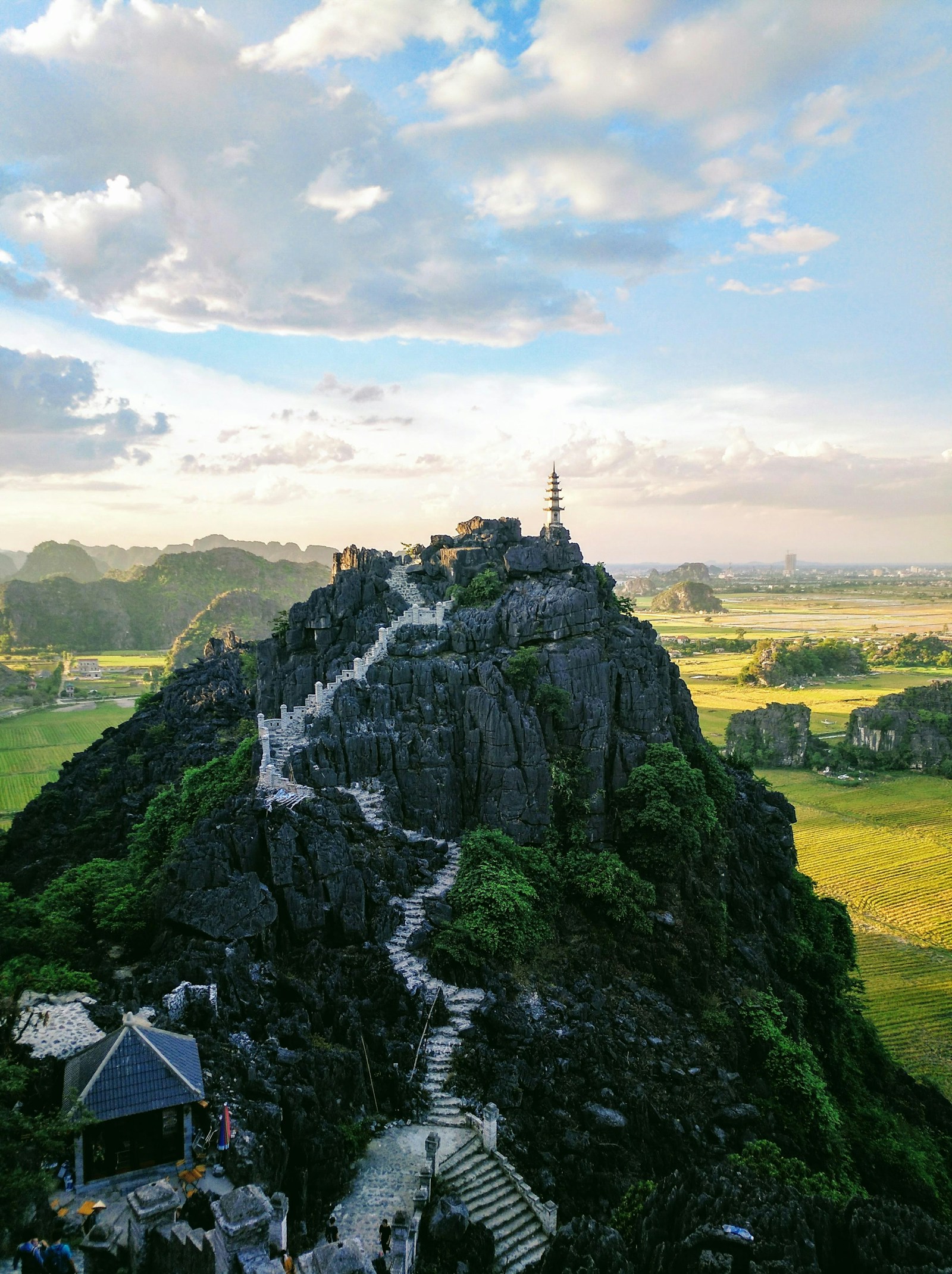 5 Peaks with the Best Views Near Hanoi